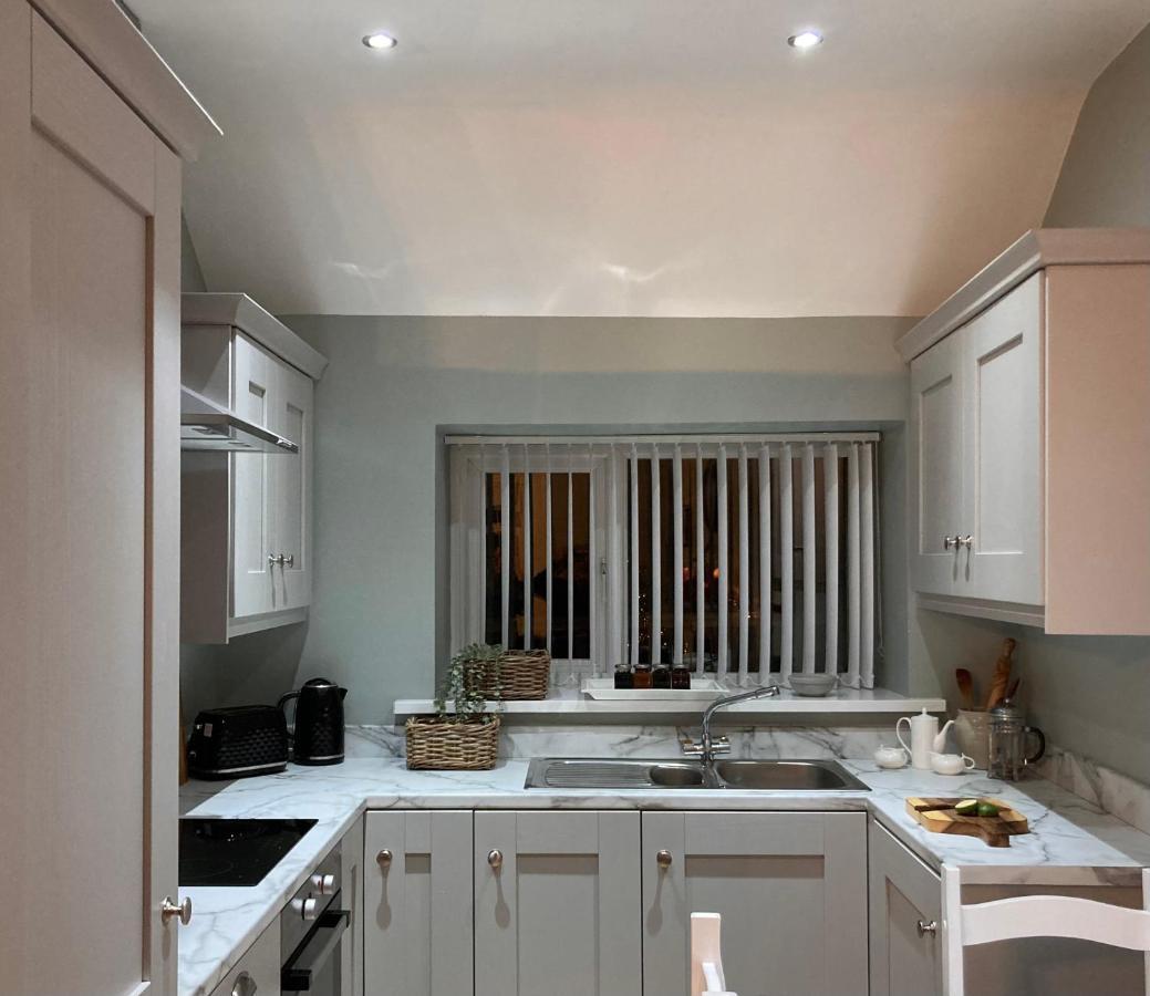 Tonn Ruray Sea View Luxury 2 Bed Apartment Dundrum Luaran gambar